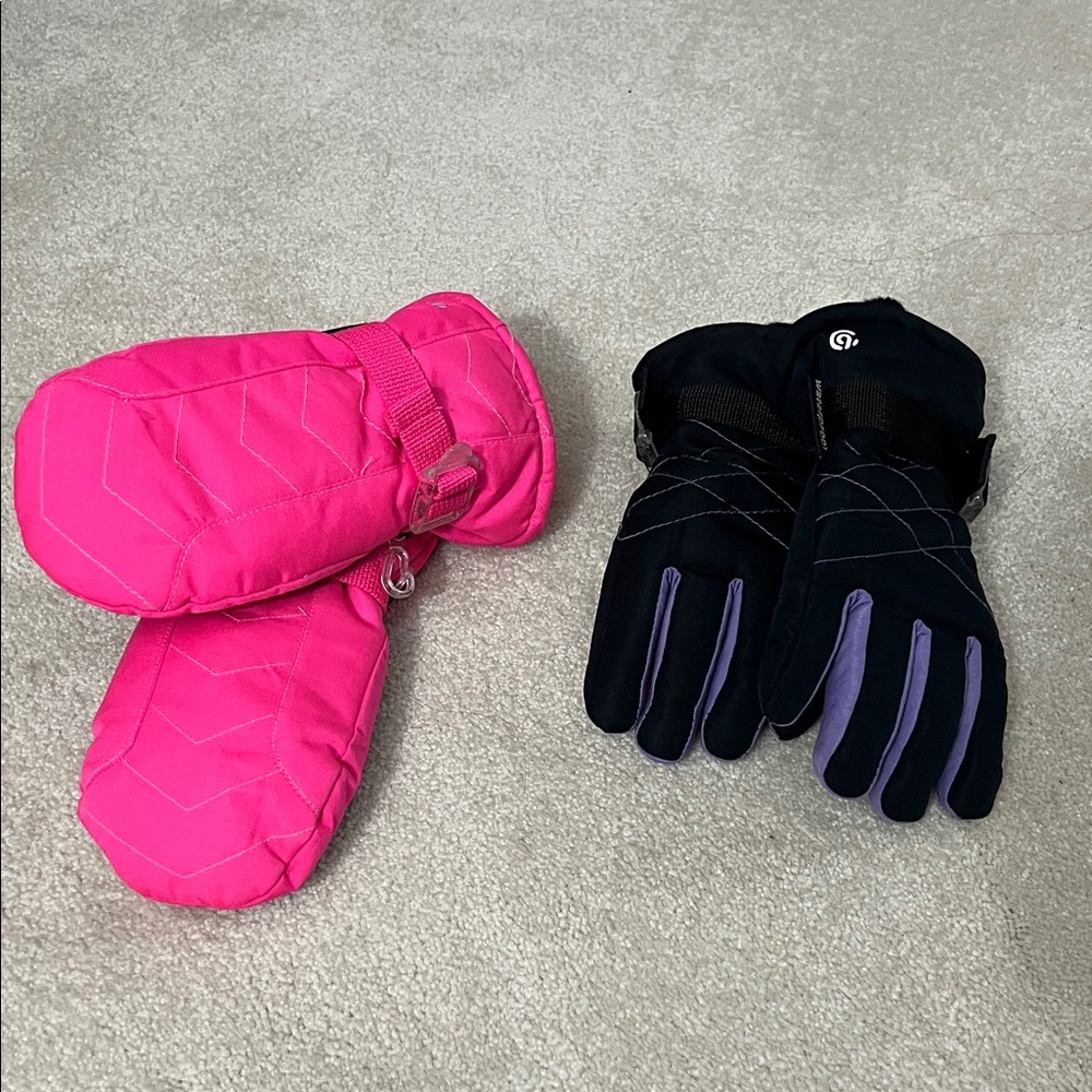 Pink and Black Winter Gloves Set